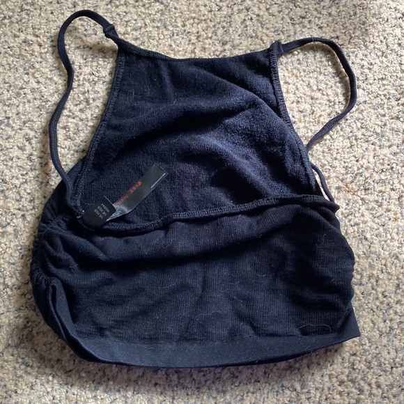 Urban outfitters open back crop top - Picture 2 of 4